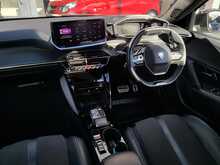 Peugeot 2008 PureTech GT 