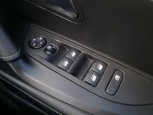 Peugeot 2008 PureTech GT 