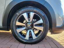 Citroen C3 PureTech C-Series Edition 