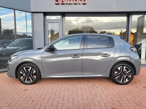 Peugeot 208 PureTech Allure - U976