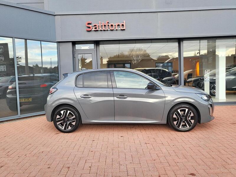 Peugeot 208 PureTech Allure - U976