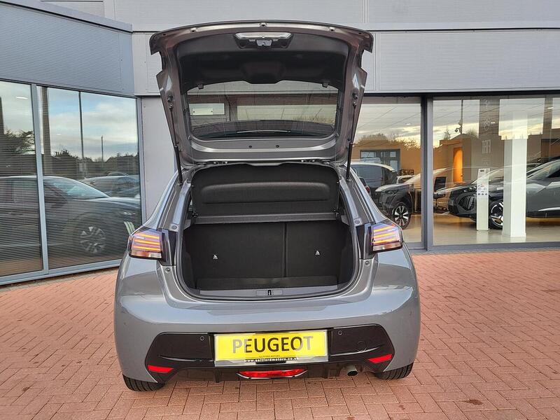 Peugeot 208 PureTech Allure - U976