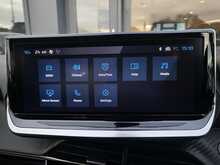 Peugeot 208 PureTech Allure 