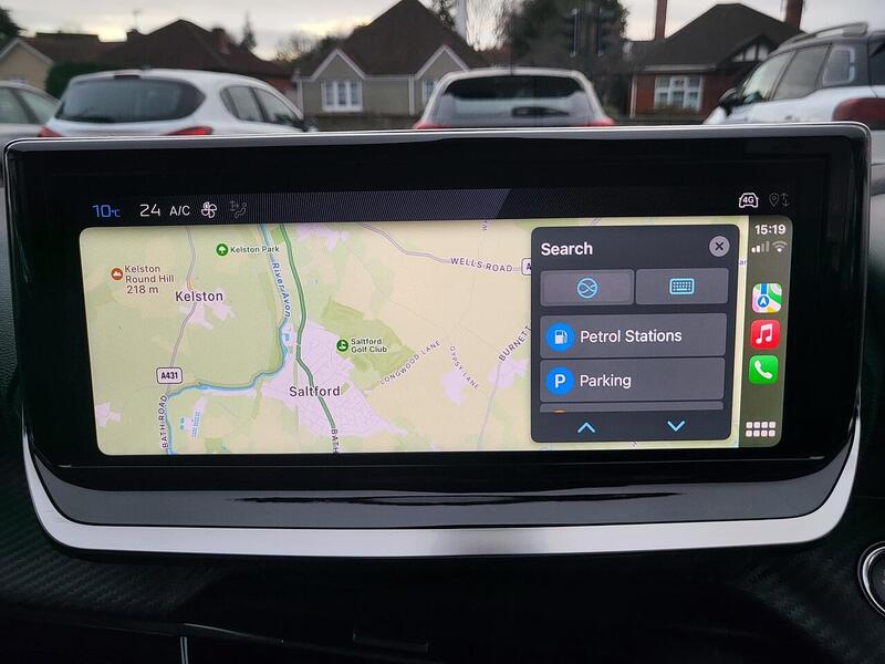 Peugeot 208 PureTech Allure - U976