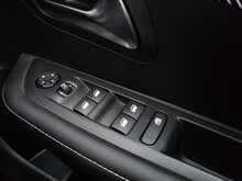 Peugeot 208 PureTech Allure 