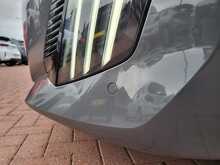 Peugeot 208 PureTech Allure 