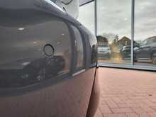 Peugeot 208 PureTech Allure 