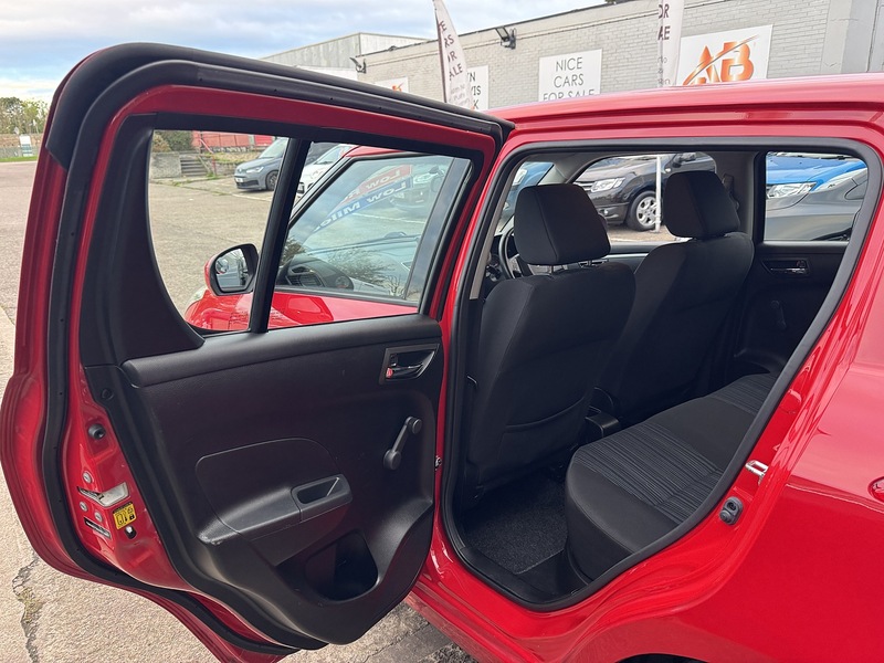 Suzuki 1.2 SZ3 Hatchback 5dr Petrol Manual Euro 5 (94 ps)