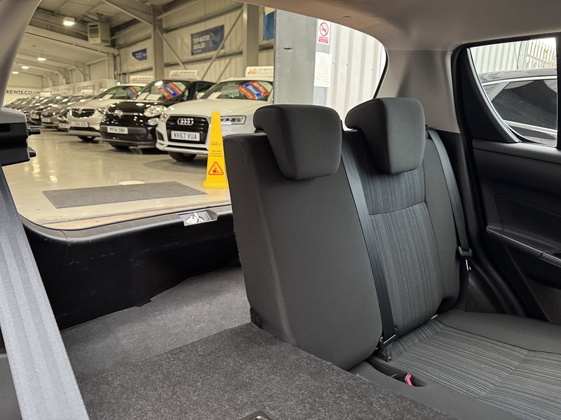 Suzuki 1.2 SZ3 Hatchback 5dr Petrol Manual Euro 5 (94 ps)