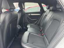 Audi Q3 TDI S line Quattro