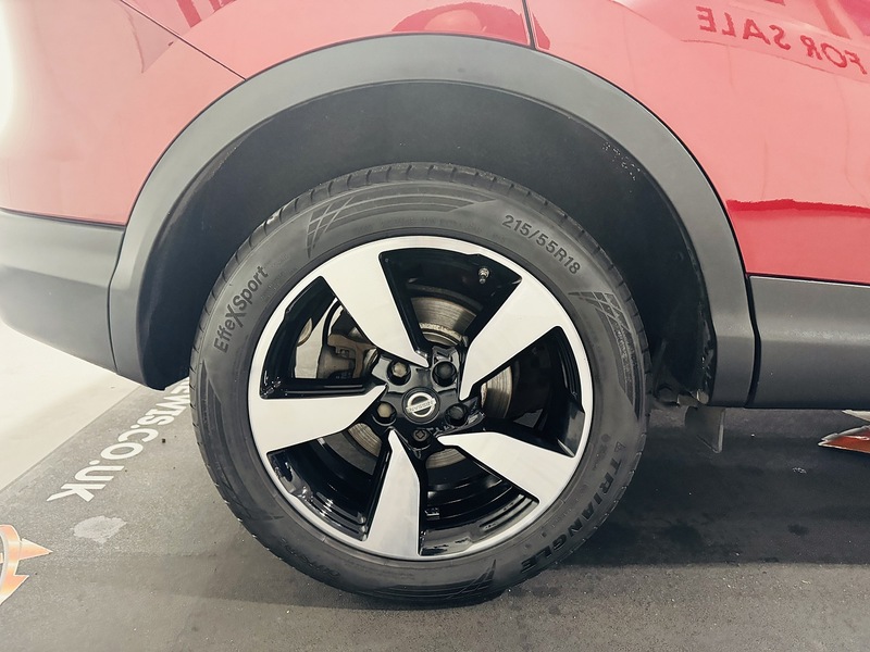 Nissan 1.5 dCi N-Connecta SUV 5dr Diesel Manual 2WD Euro 6 (s/s) (110 ps)