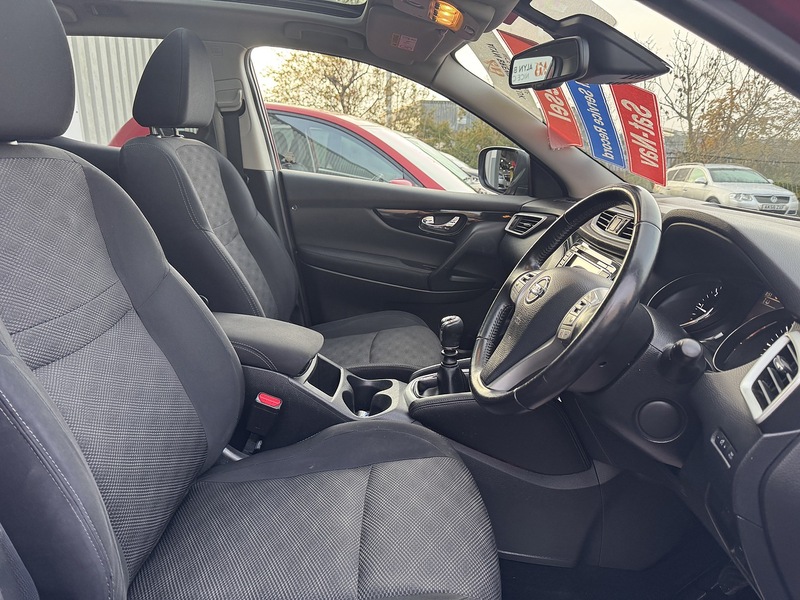 Nissan 1.5 dCi N-Connecta SUV 5dr Diesel Manual 2WD Euro 6 (s/s) (110 ps)