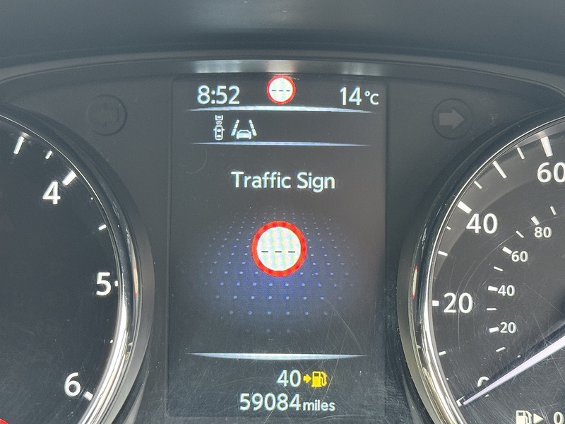 Nissan 1.5 dCi N-Connecta SUV 5dr Diesel Manual 2WD Euro 6 (s/s) (110 ps)