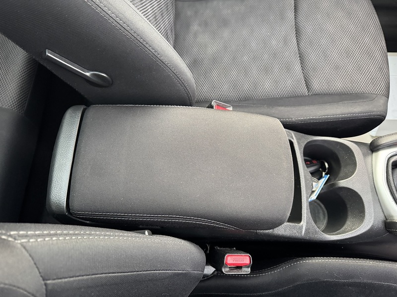 Nissan 1.5 dCi N-Connecta SUV 5dr Diesel Manual 2WD Euro 6 (s/s) (110 ps)