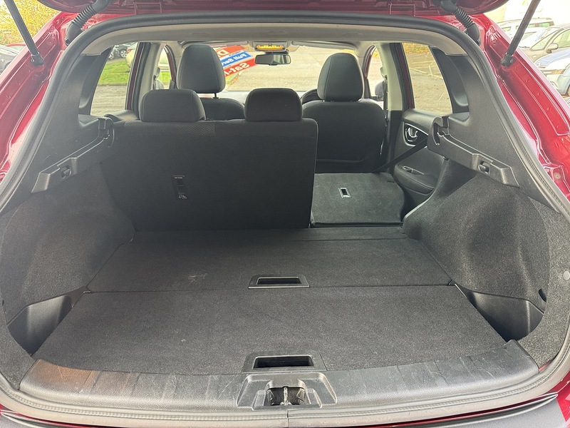 Nissan 1.5 dCi N-Connecta SUV 5dr Diesel Manual 2WD Euro 6 (s/s) (110 ps)