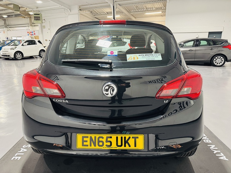 Vauxhall 1.2i Sting Hatchback 3dr Petrol Manual Euro 6 (70 ps)