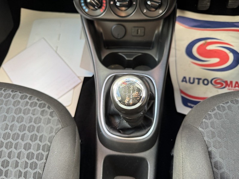 Vauxhall 1.2i Sting Hatchback 3dr Petrol Manual Euro 6 (70 ps)