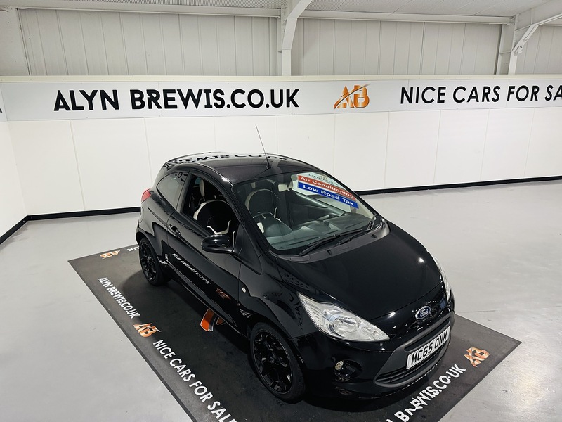 Ford 1.2 Zetec Black Edition Hatchback 3dr Petrol Manual Euro 6 (s/s) (69 ps)