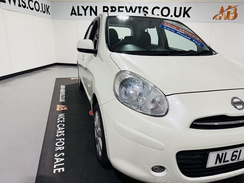 Nissan 1.2 DIG-S Acenta Hatchback 5dr Petrol Manual Euro 5 (s/s) (98 ps)