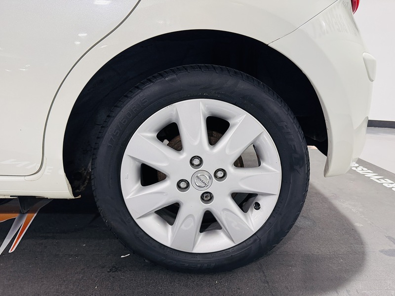 Nissan 1.2 DIG-S Acenta Hatchback 5dr Petrol Manual Euro 5 (s/s) (98 ps)