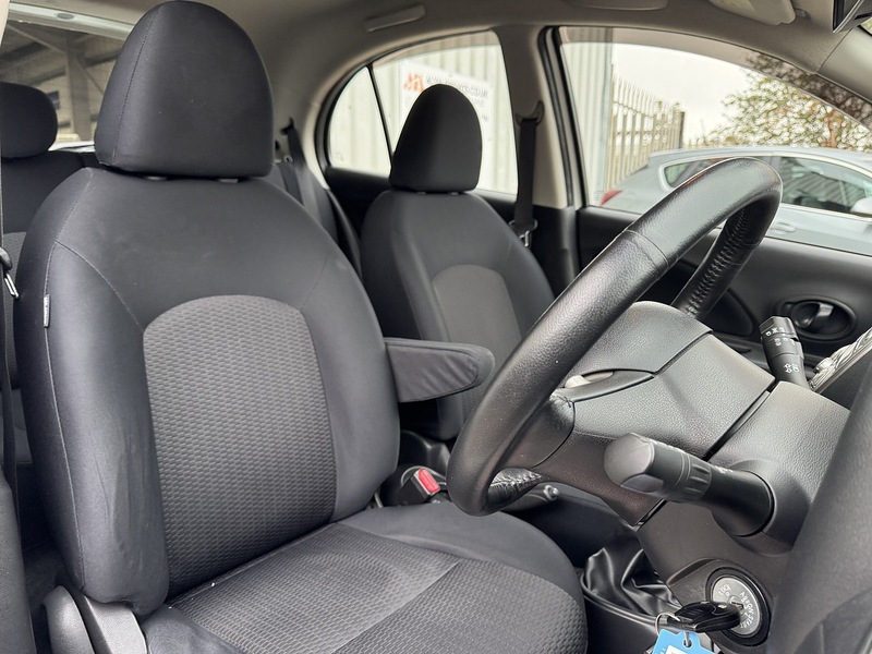 Nissan 1.2 DIG-S Acenta Hatchback 5dr Petrol Manual Euro 5 (s/s) (98 ps)