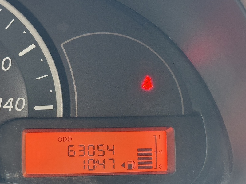 Nissan 1.2 DIG-S Acenta Hatchback 5dr Petrol Manual Euro 5 (s/s) (98 ps)