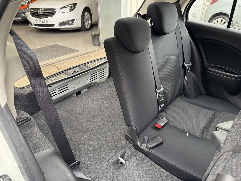 Nissan 1.2 DIG-S Acenta Hatchback 5dr Petrol Manual Euro 5 (s/s) (98 ps)