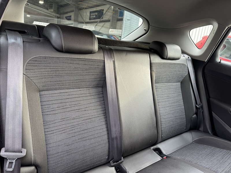 Vauxhall 1.7 CDTi ecoFLEX Excite Hatchback 5dr Diesel Manual Euro 5 (110 ps)