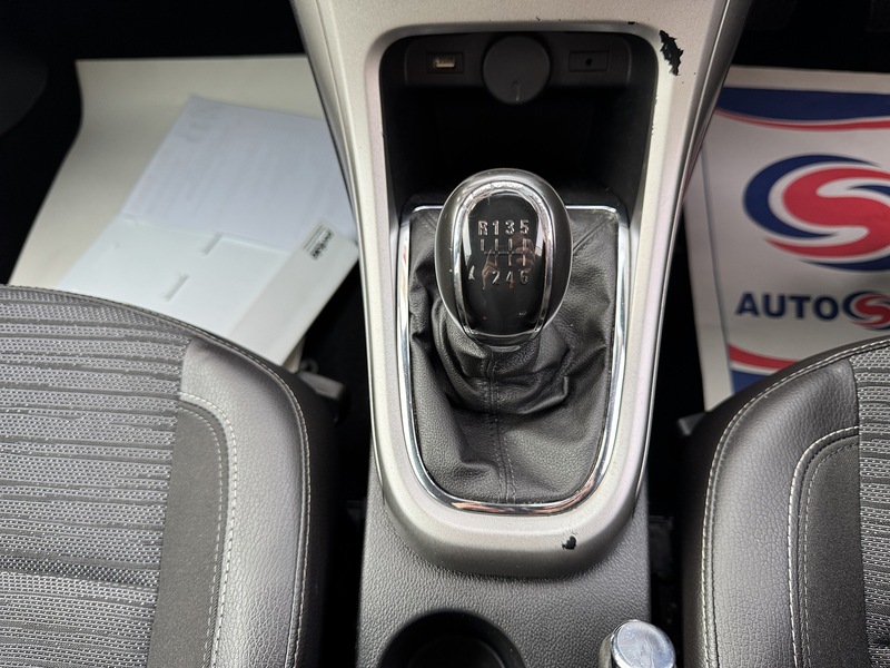 Vauxhall 1.7 CDTi ecoFLEX Excite Hatchback 5dr Diesel Manual Euro 5 (110 ps)