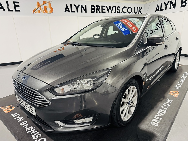 Ford 1.5 TDCi Titanium Hatchback 5dr Diesel Manual Euro 6 (s/s) (120 ps)