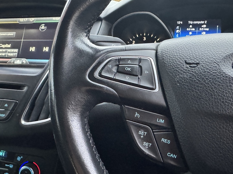 Ford 1.5 TDCi Titanium Hatchback 5dr Diesel Manual Euro 6 (s/s) (120 ps)