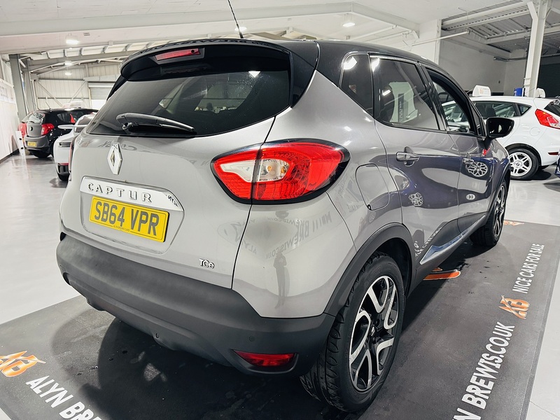 Renault 0.9 TCe ENERGY Dynamique S MediaNav SUV 5dr Petrol Manual Euro 5 (s/s) (90 ps)