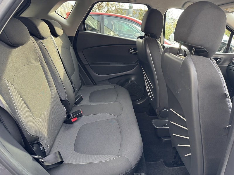 Renault 0.9 TCe ENERGY Dynamique S MediaNav SUV 5dr Petrol Manual Euro 5 (s/s) (90 ps)