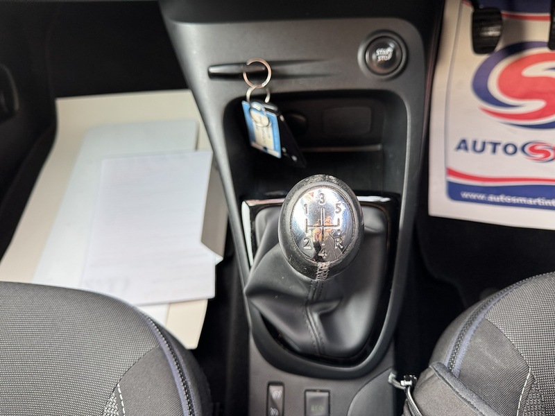 Renault 0.9 TCe ENERGY Dynamique S MediaNav SUV 5dr Petrol Manual Euro 5 (s/s) (90 ps)