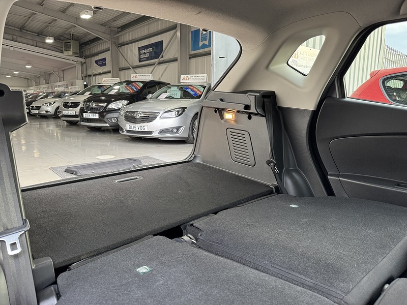 Renault 0.9 TCe ENERGY Dynamique S MediaNav SUV 5dr Petrol Manual Euro 5 (s/s) (90 ps)