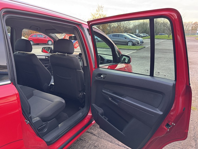 Vauxhall 1.7 CDTi ecoFLEX Design MPV 5dr Diesel Manual Euro 5 (SNav) (110 ps)