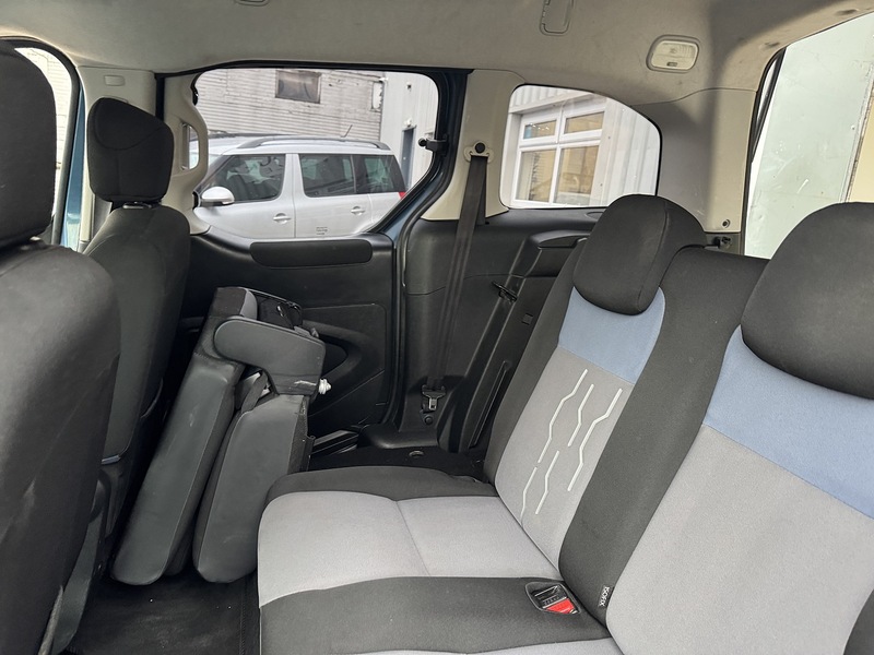 Peugeot 1.6 BlueHDi Active MPV 5dr Diesel ETG Euro 6 (s/s) (100 ps)