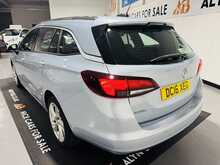 Vauxhall Astra CDTi BlueInjection SRi