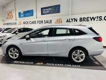 Vauxhall Astra CDTi BlueInjection SRi