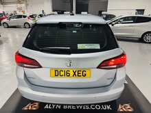 Vauxhall Astra CDTi BlueInjection SRi