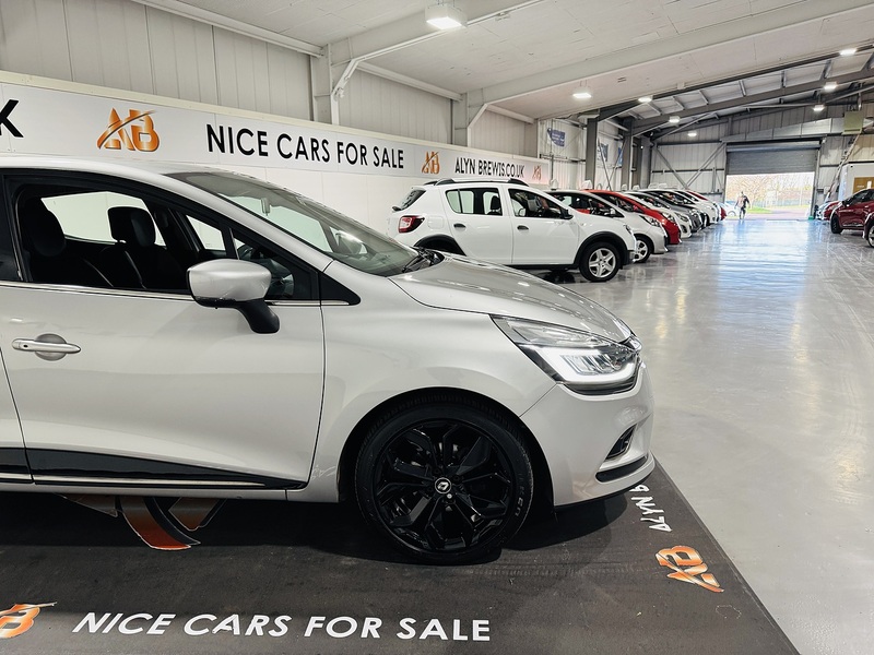 Renault 1.5 dCi Dynamique S Nav Hatchback 5dr Diesel Manual Euro 6 (s/s) (90 ps)