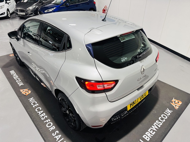 Renault 1.5 dCi Dynamique S Nav Hatchback 5dr Diesel Manual Euro 6 (s/s) (90 ps)