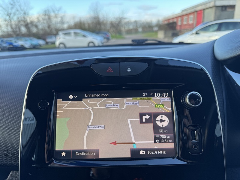 Renault 1.5 dCi Dynamique S Nav Hatchback 5dr Diesel Manual Euro 6 (s/s) (90 ps)