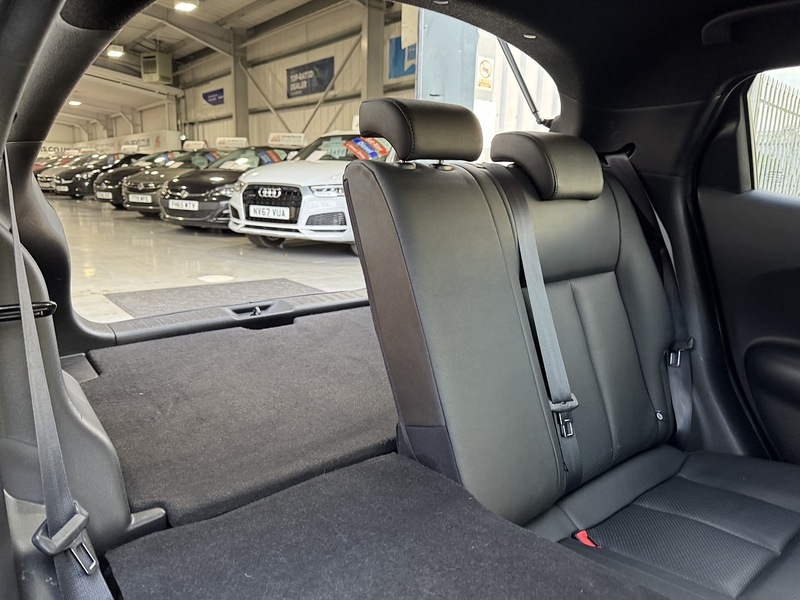 Nissan 1.2 DIG-T Tekna SUV 5dr Petrol Manual Euro 6 (s/s) (115 ps)