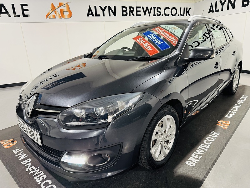 Renault 1.5 dCi Dynamique TomTom Sport Tourer 5dr Diesel EDC Euro 5 (110 ps)