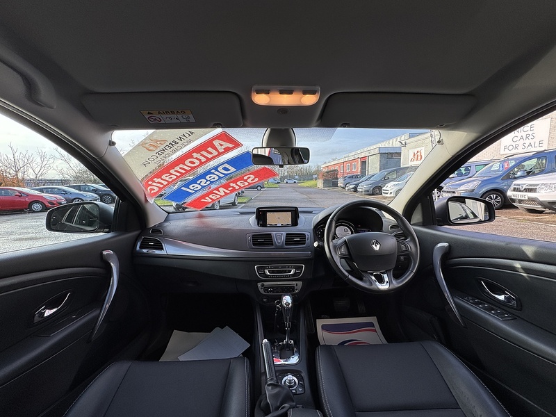 Renault 1.5 dCi Dynamique TomTom Sport Tourer 5dr Diesel EDC Euro 5 (110 ps)