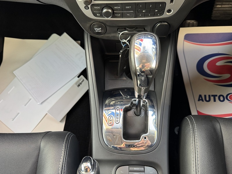 Renault 1.5 dCi Dynamique TomTom Sport Tourer 5dr Diesel EDC Euro 5 (110 ps)