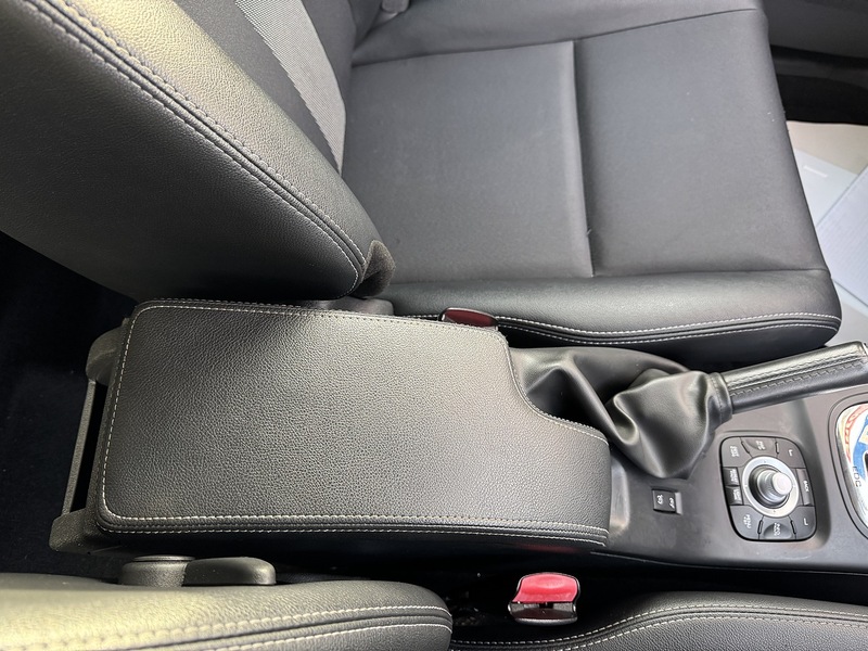 Renault 1.5 dCi Dynamique TomTom Sport Tourer 5dr Diesel EDC Euro 5 (110 ps)