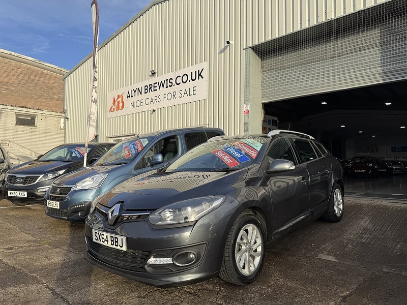 Renault 1.5 dCi Dynamique TomTom Sport Tourer 5dr Diesel EDC Euro 5 (110 ps)