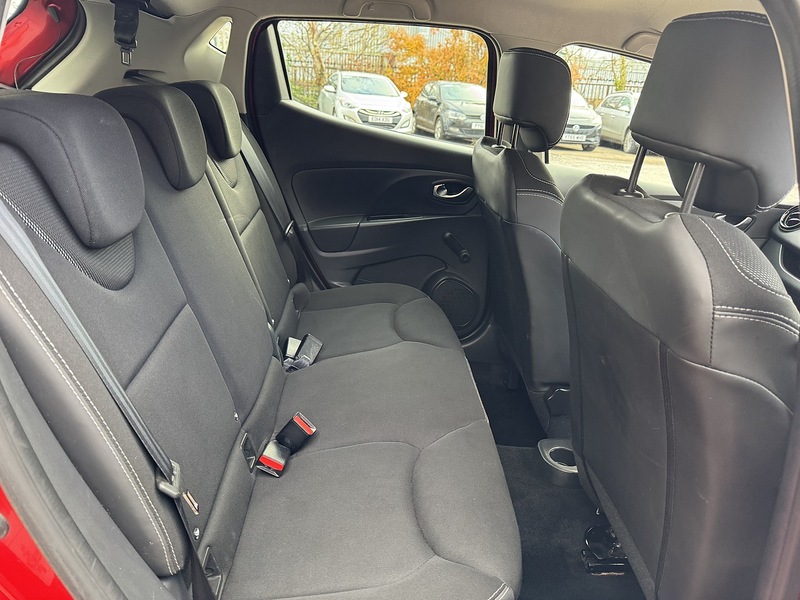 Renault 1.5 dCi Dynamique Nav Hatchback 5dr Diesel Manual Euro 6 (s/s) (90 ps)